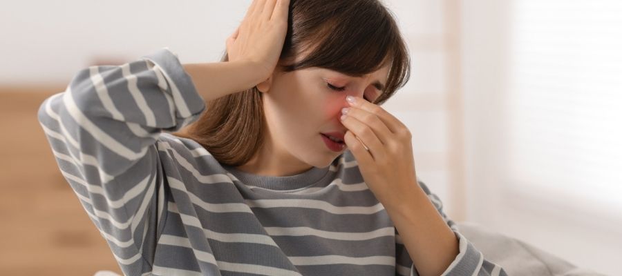 Geçmeyen 'Grip' Belki de Sinüzittir: Nezle mi, Sinüzit mi?