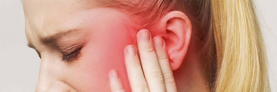 Dış Kulak Yolu İltihabı (Otitis Eksterna) Nedir? Belirtileri ve Tedavi Yöntemleri